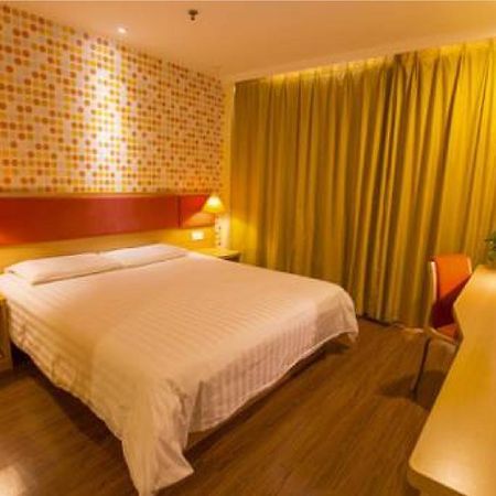 Home Inn Guangzhou Zhujiang New City Extérieur photo