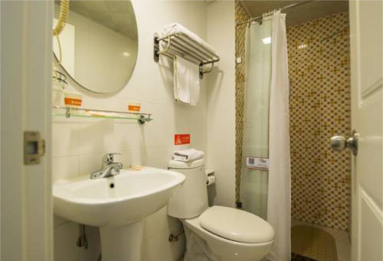 Home Inn Guangzhou Zhujiang New City Extérieur photo